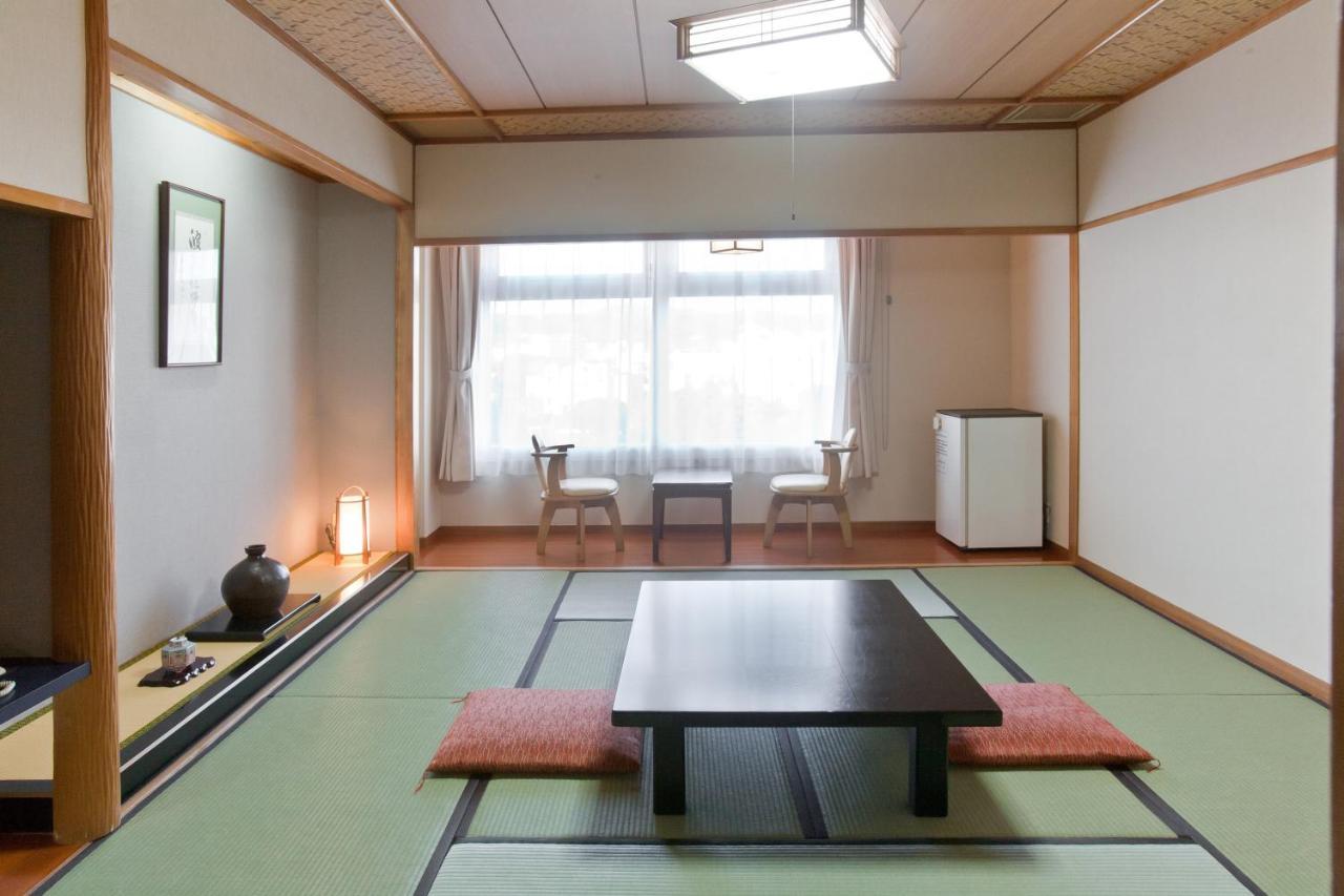 קאגושימה Onsen Hotel Nakahara Bessou Nonsmoking, Earthquake Retrofit מראה חיצוני תמונה