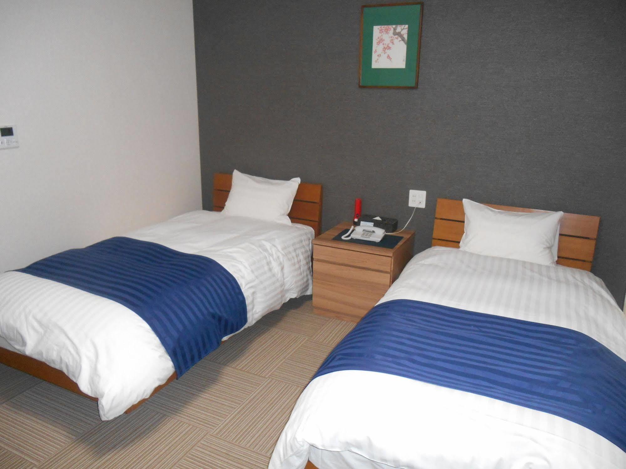 קאגושימה Onsen Hotel Nakahara Bessou Nonsmoking, Earthquake Retrofit מראה חיצוני תמונה